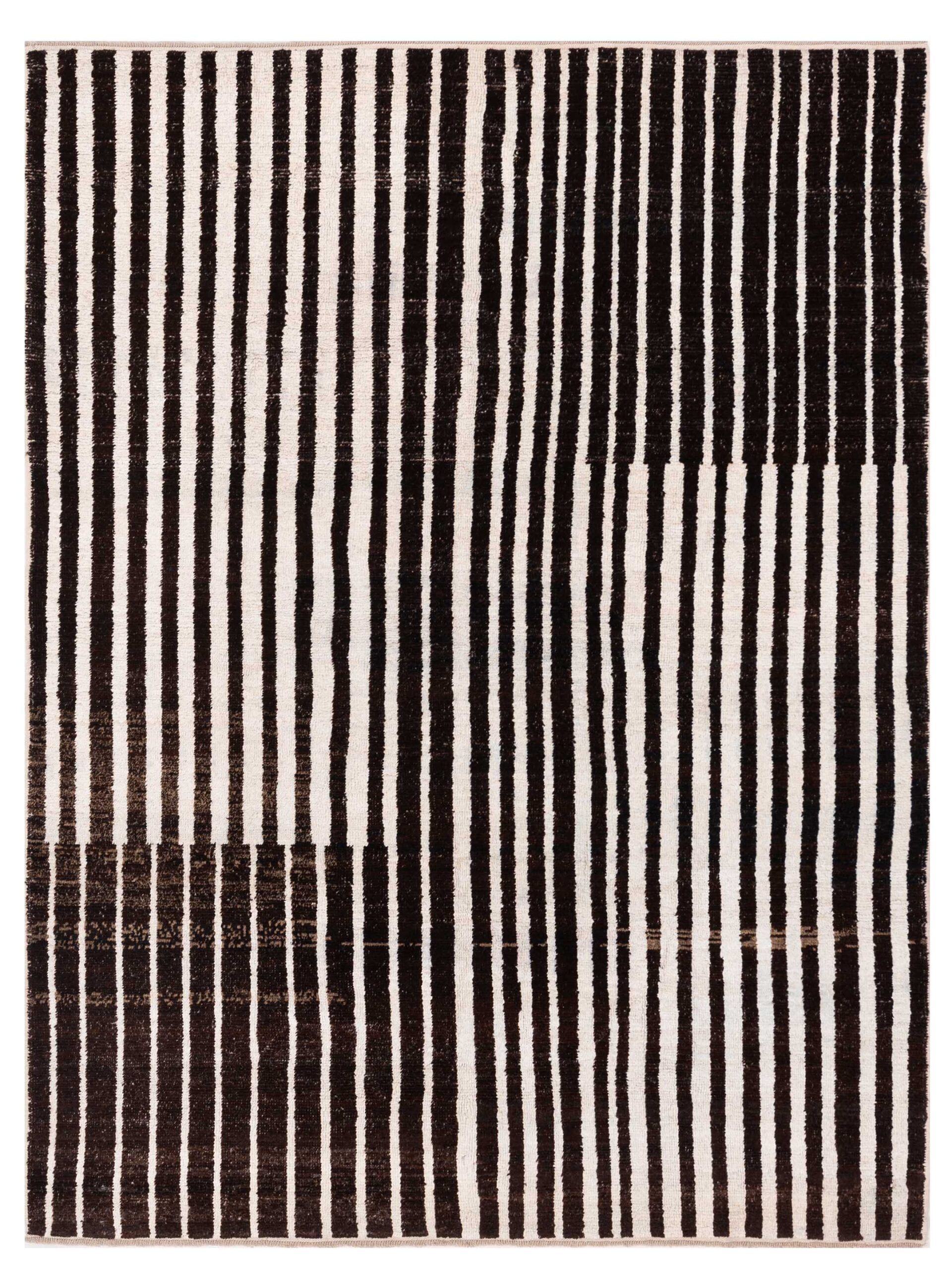 Contemporary Dark Brown Ivory 7.9x10.3 Hand Knotted Rug